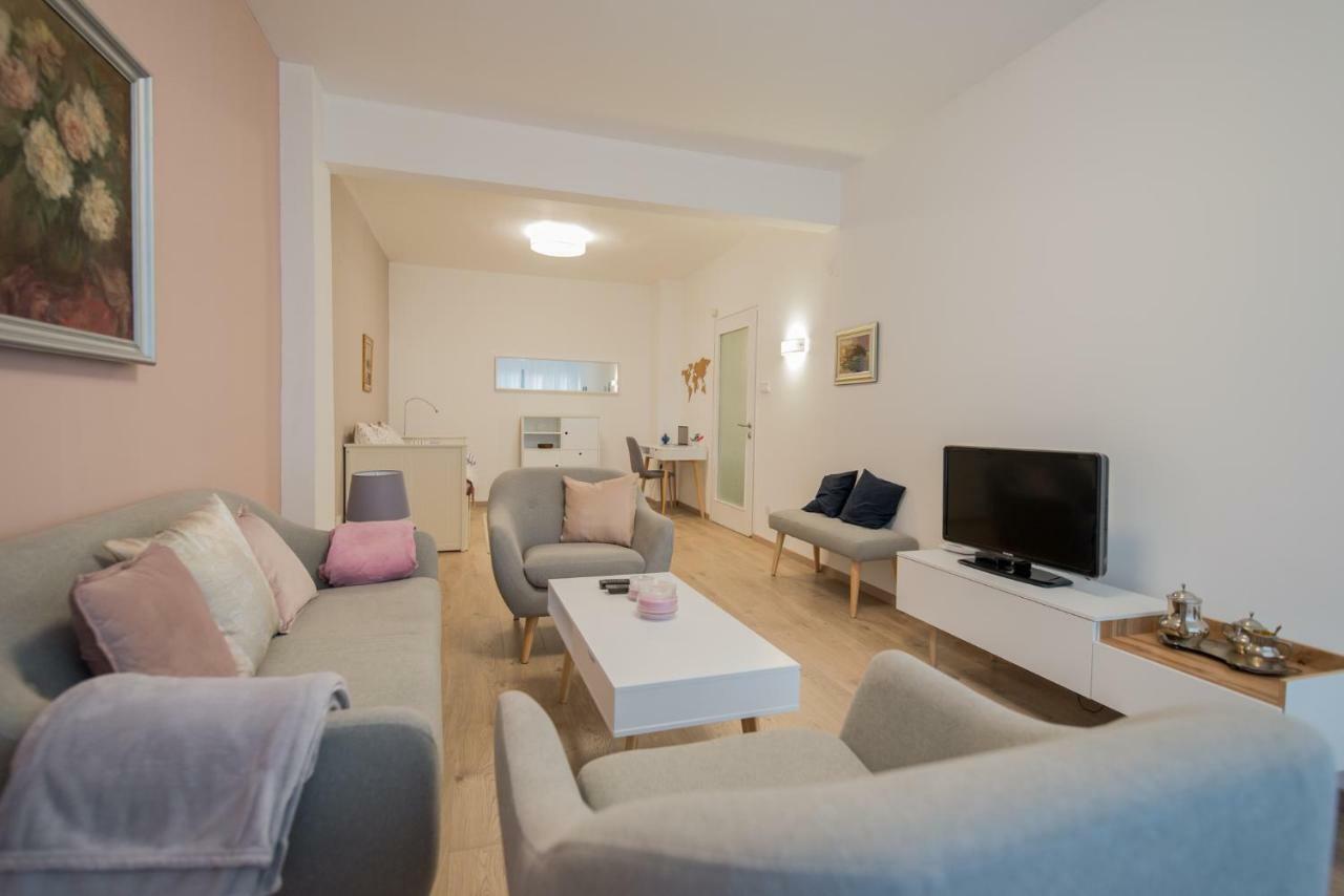 Chic And Spacious Apartment In Central Sofia - Patriarh Evtimiy By Flat Mаnager Dış mekan fotoğraf